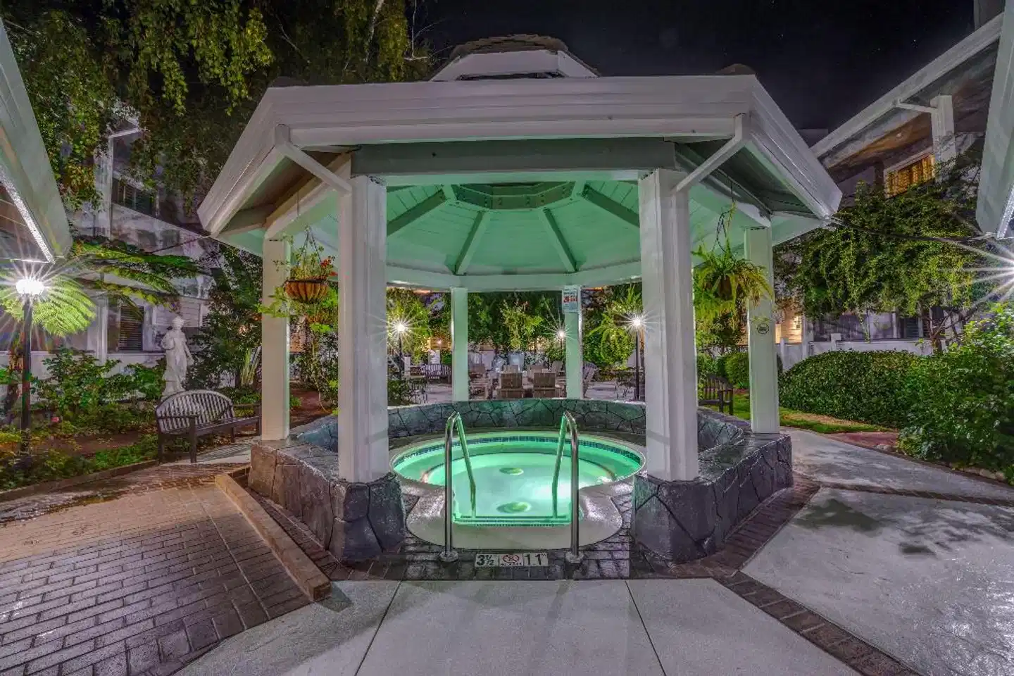 Sonoma Valley Inn, Tapestry Collection by Hilton Wellness