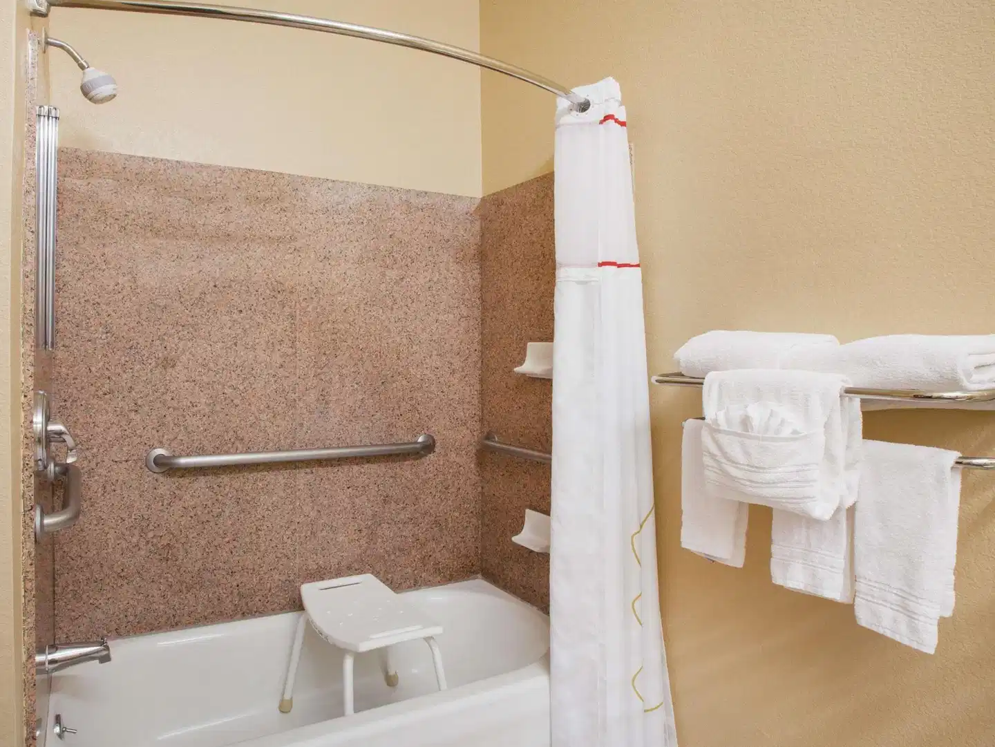 Hawthorn Suites by Wyndham Corpus Christi Badezimmer