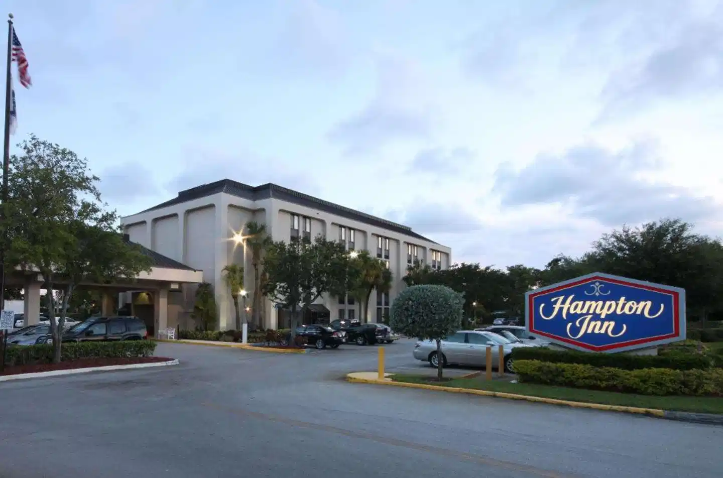 Hampton Inn Ft. Lauderdale-Cypress Creek Aussenansicht