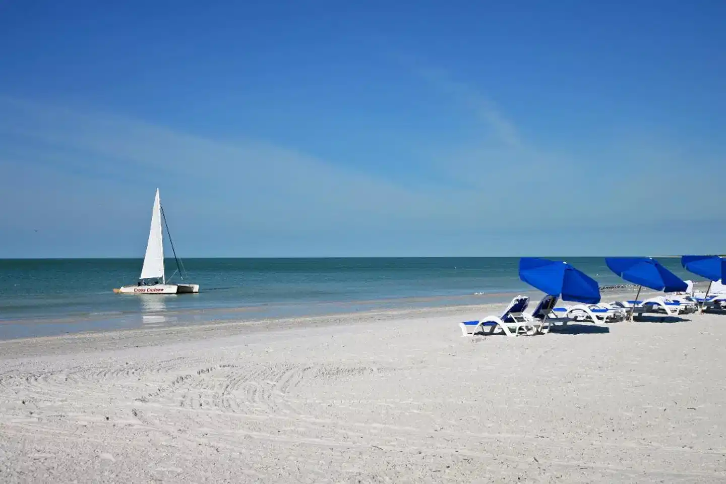 Marco Beach Ocean Resort Strand