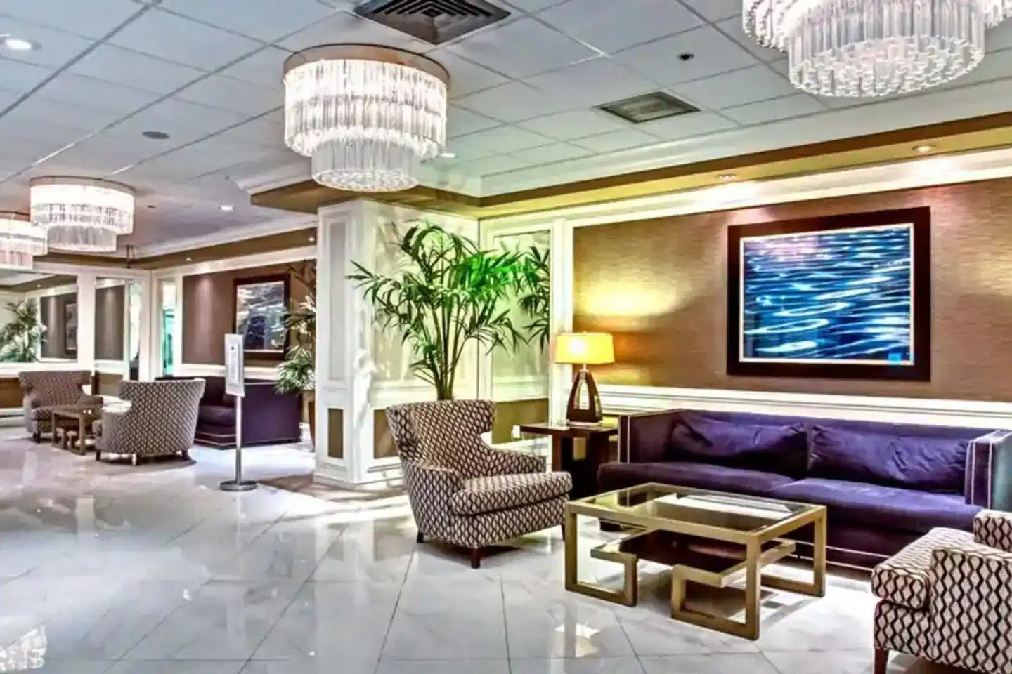 DoubleTree by Hilton Grand Hotel Biscayne Bay Bay Lobby