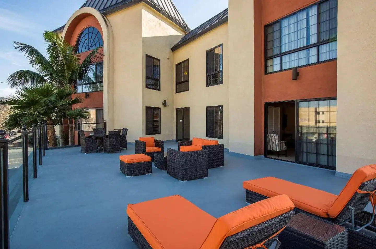 Coast Burbank Hotel Terrasse