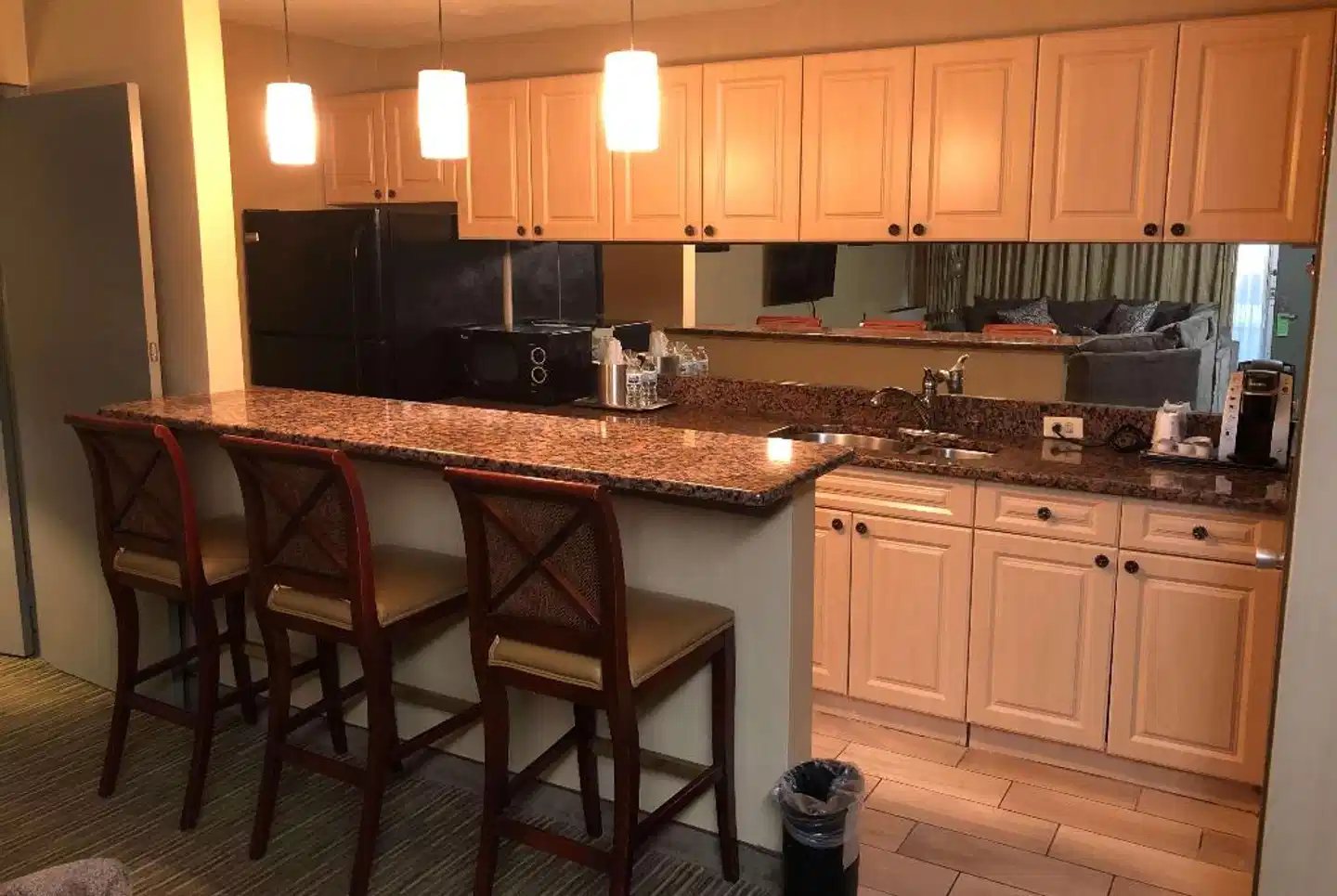 Wyndham Garden Ann Arbor Bar