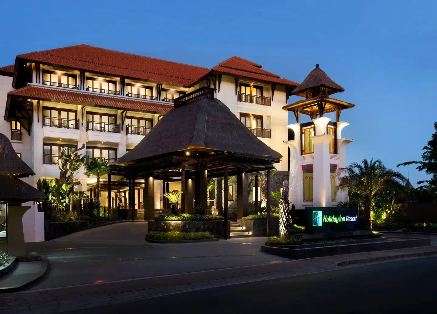 Holiday Inn Resort Bali Benoa Aussenansicht