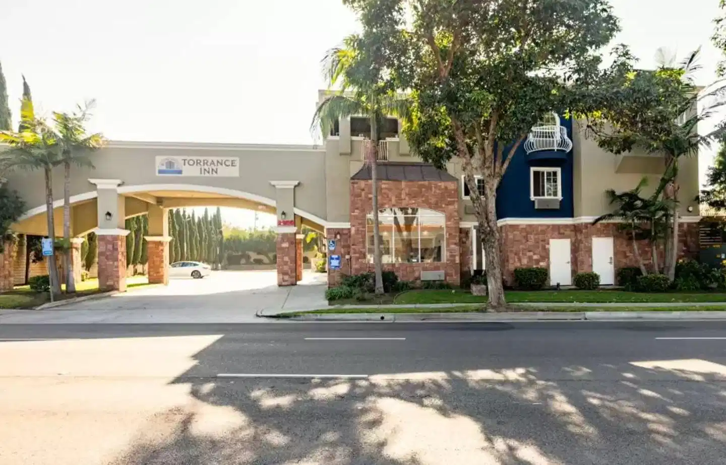 Super 8 by Wyndham Torrance LAX Airport Area Aussenansicht