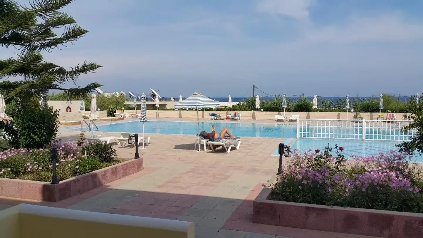 Kontessa Apartments Pool