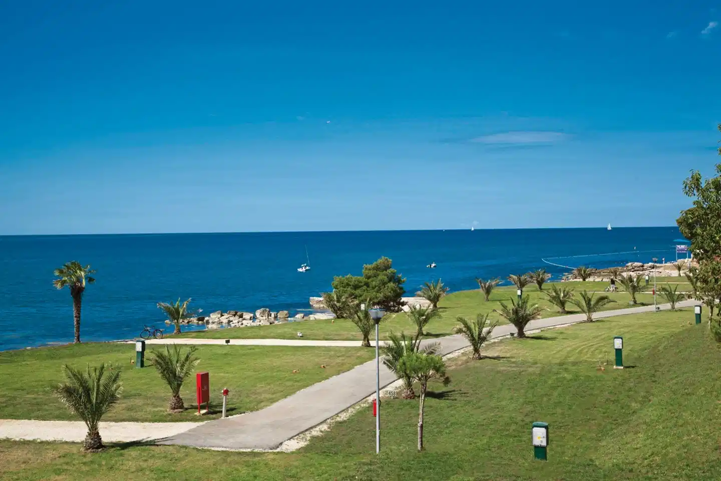 Aminess Sirena Campsite Garten