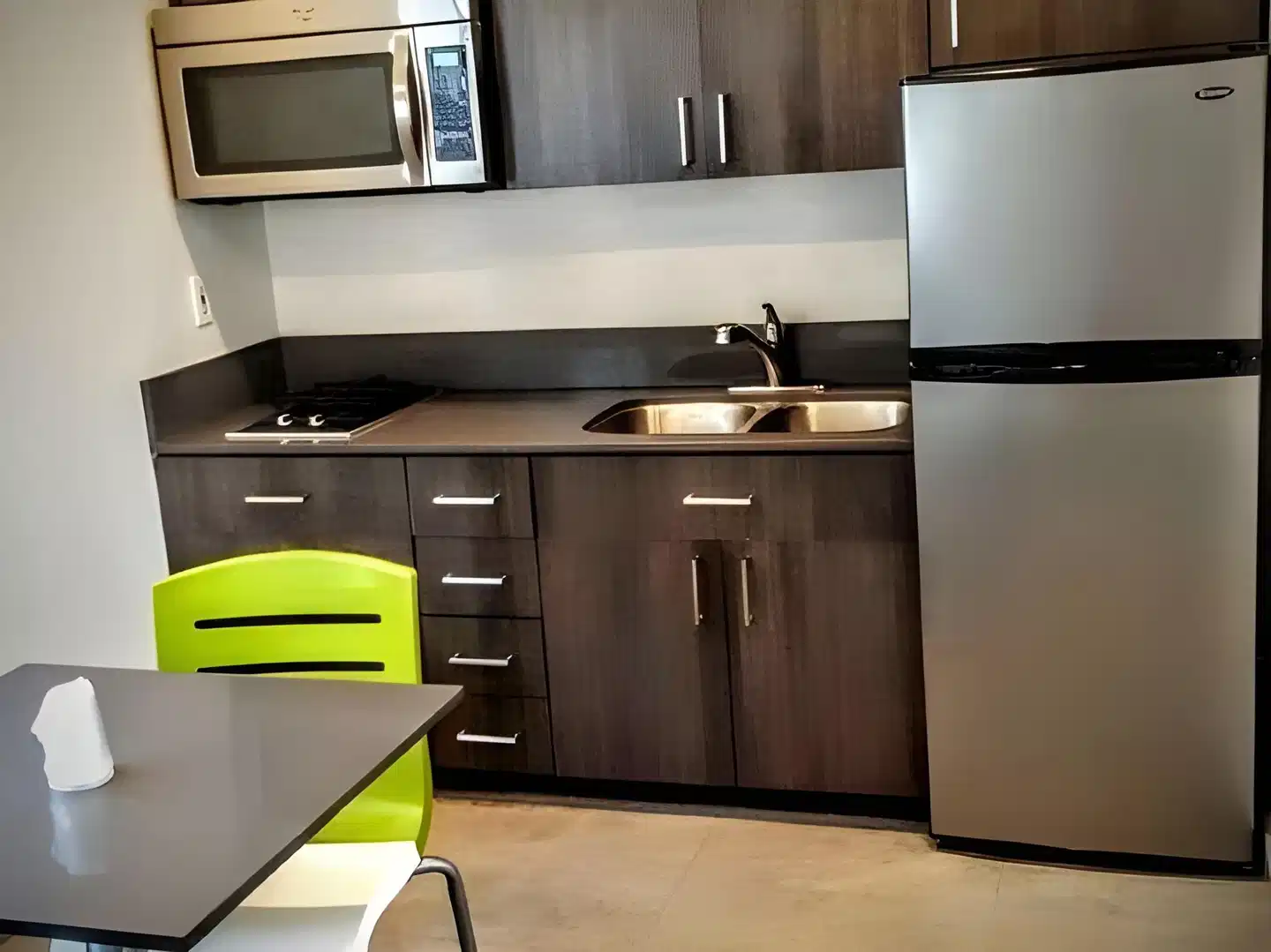 Jewel City Inn Sport und Entertainment