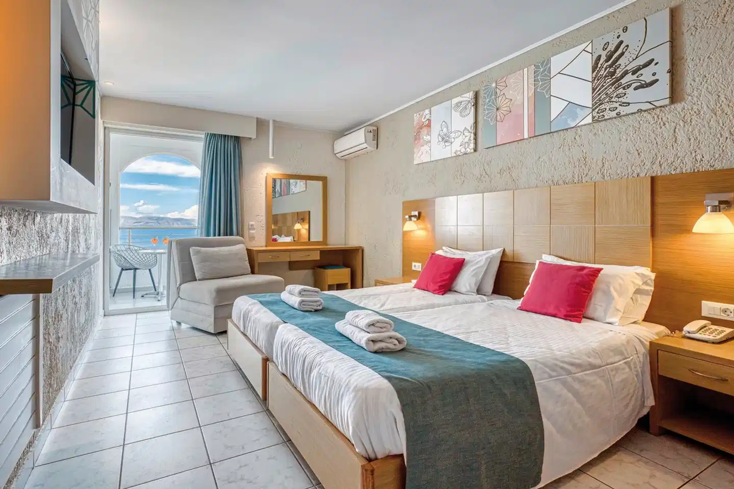 Albatros Hotel ACCOMMODATION