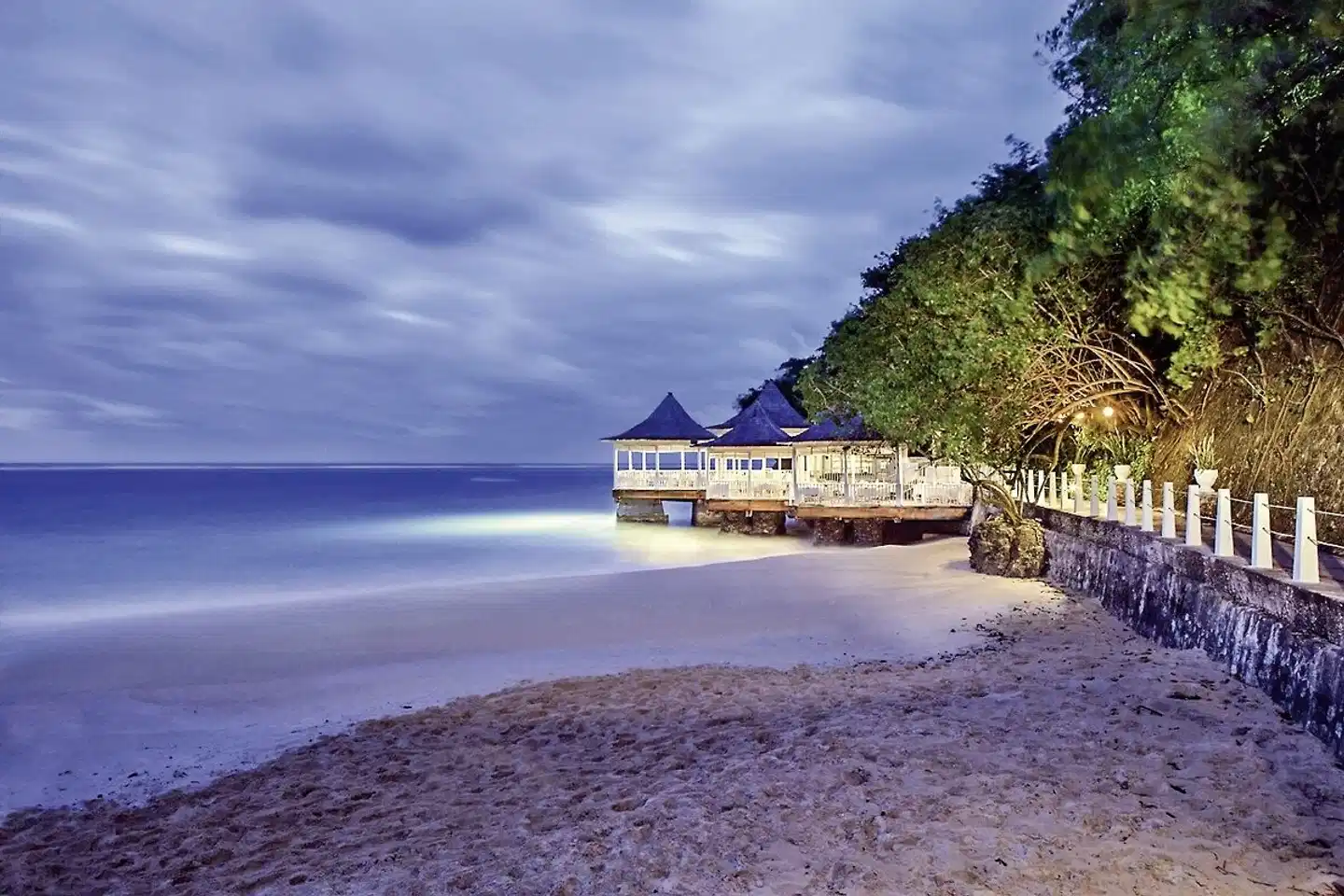 Couples Tower Isle Strand