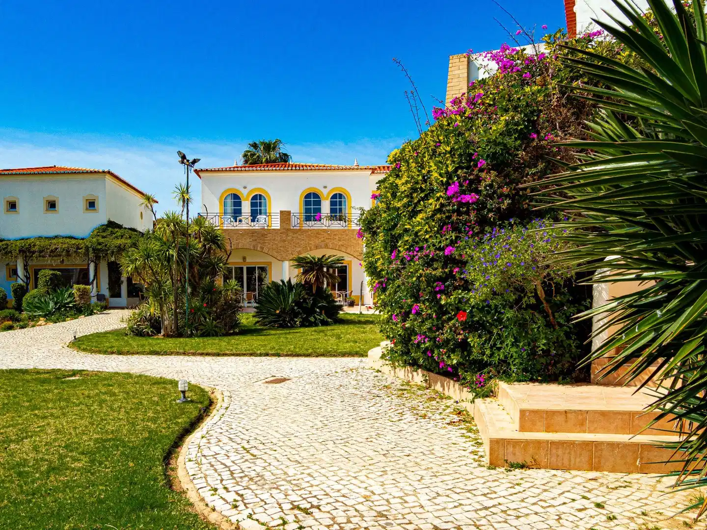 Luz Bay Hotel OUTDOOR