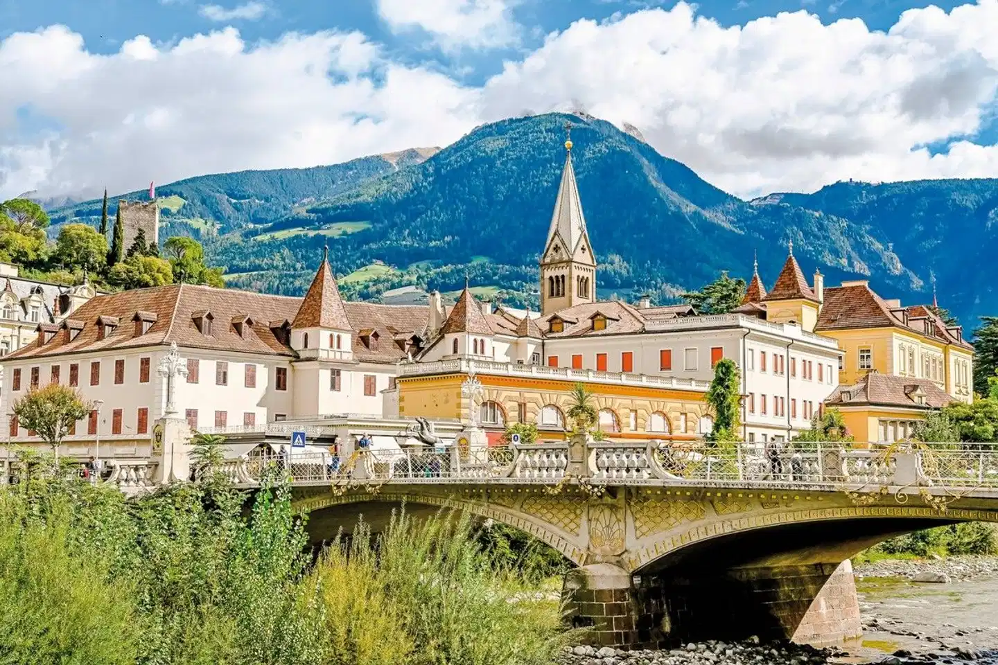 Wandertour Meran - Gardasee Aussenansicht