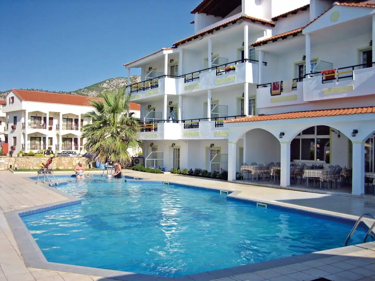 Hotel Rachoni Bay Resort Pool