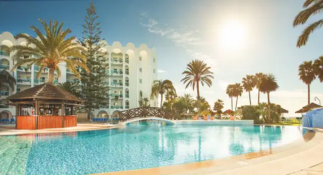 Ona Marinas de Nerja Spa Resort POOL