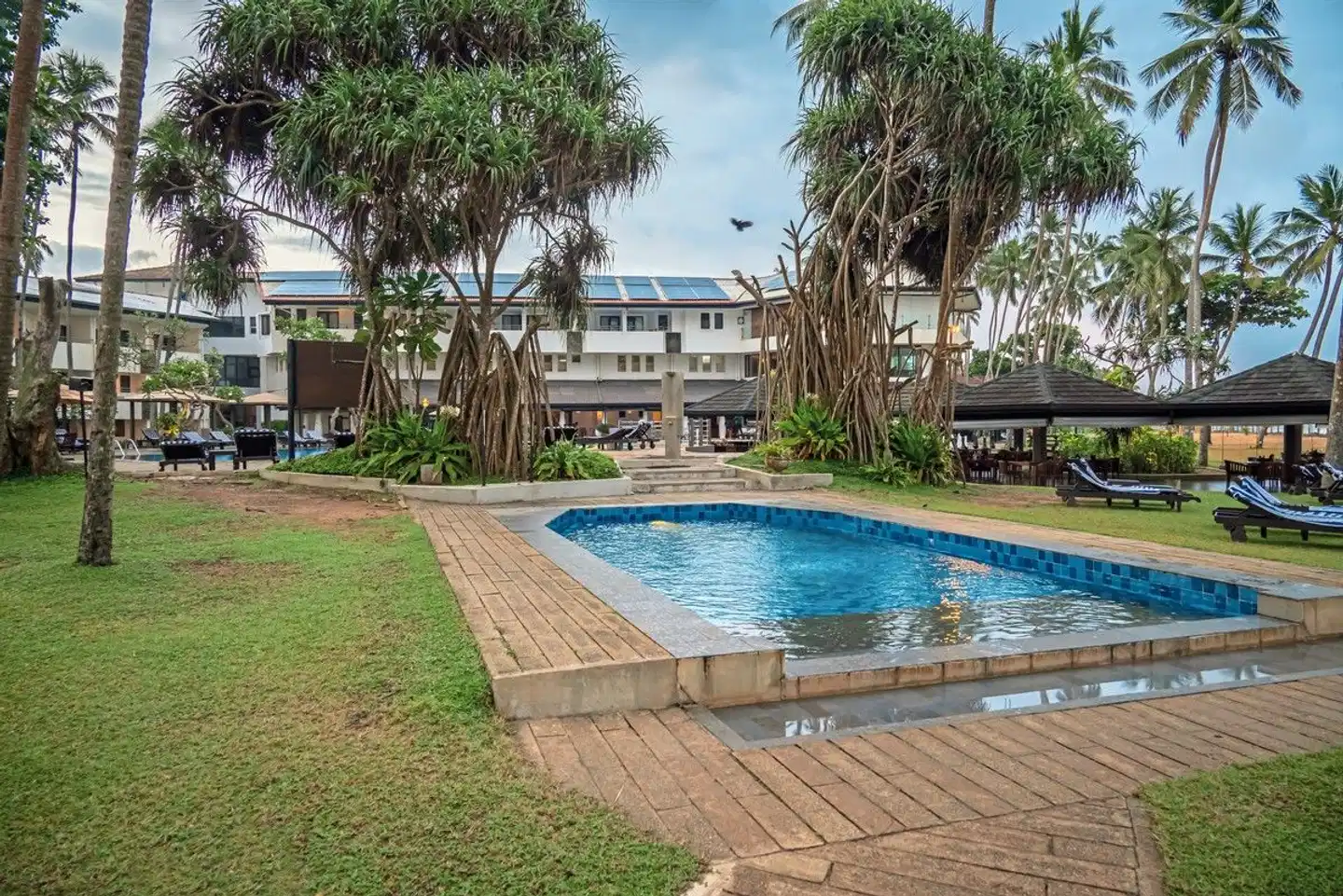 Tangerine Beach Hotel GARDEN