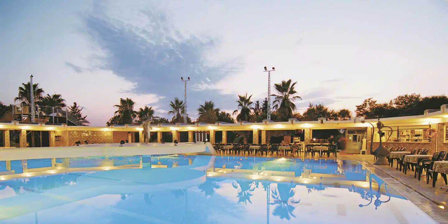 Süral Hotel Pool