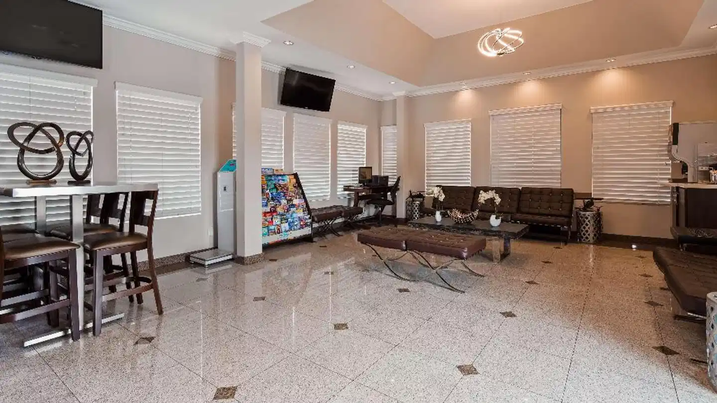 Best Western Airpark Hotel - LAX Lobby