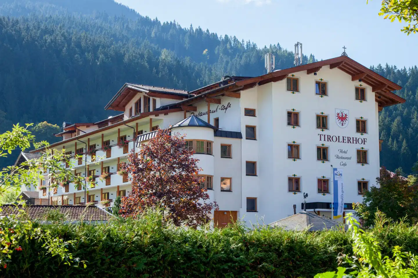 Landhotel Tirolerhof Aussenansicht