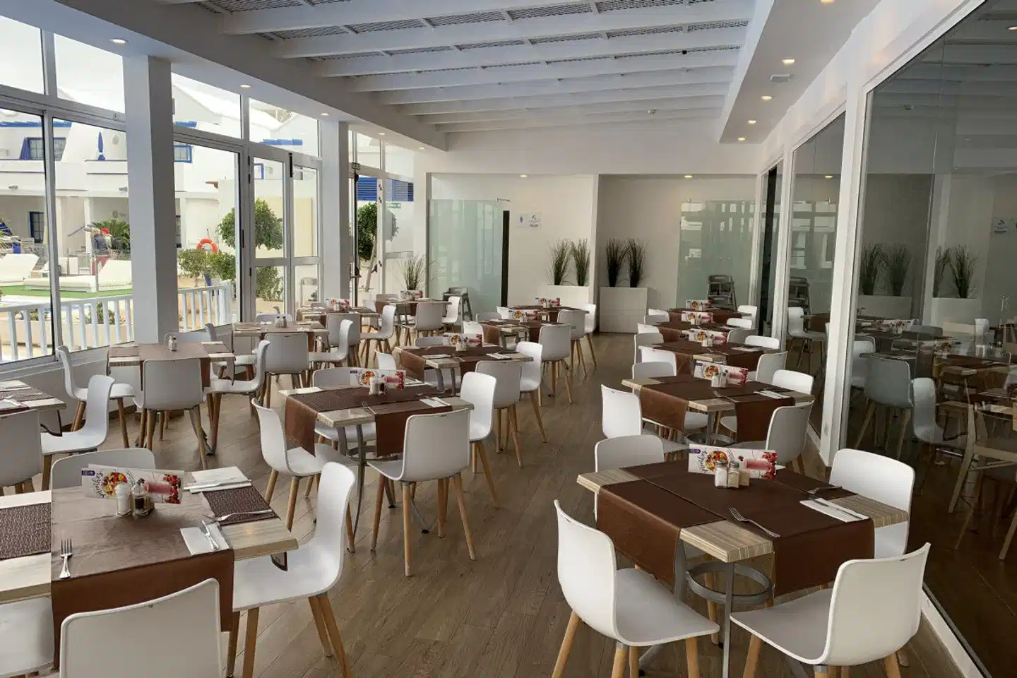 Cinco Plazas Restaurant