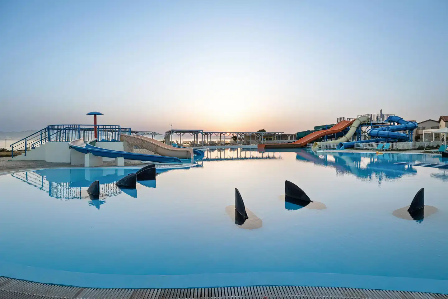 White Olive Marine Aquapark Pool