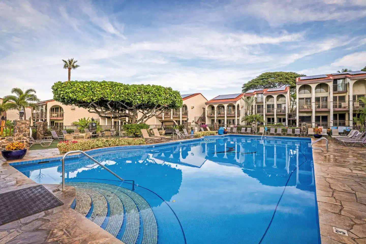 Aston Maui Hill Pool