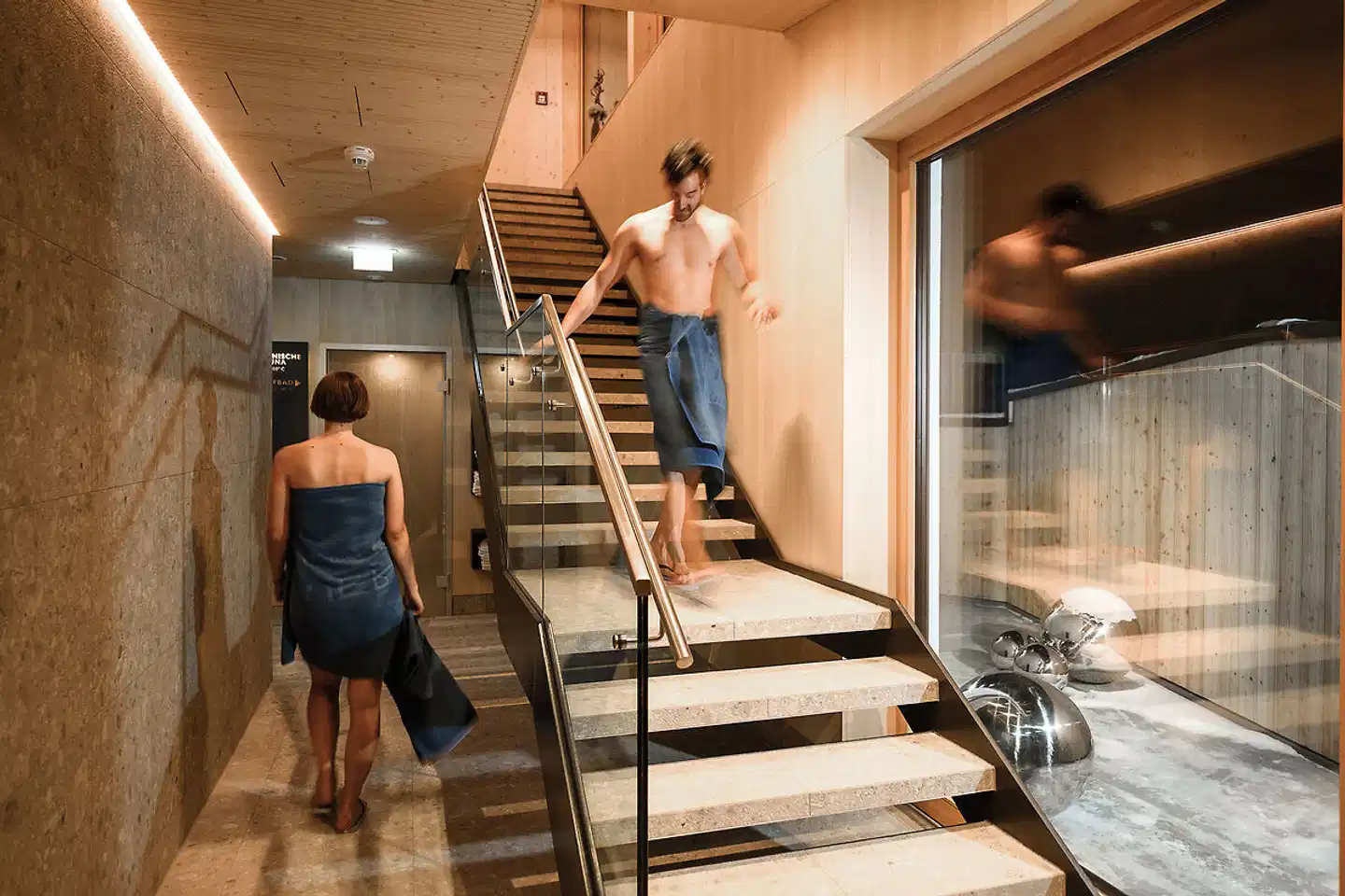 DIPS&DROPS - The First Bike And Ski Hub Sport und Entertainment