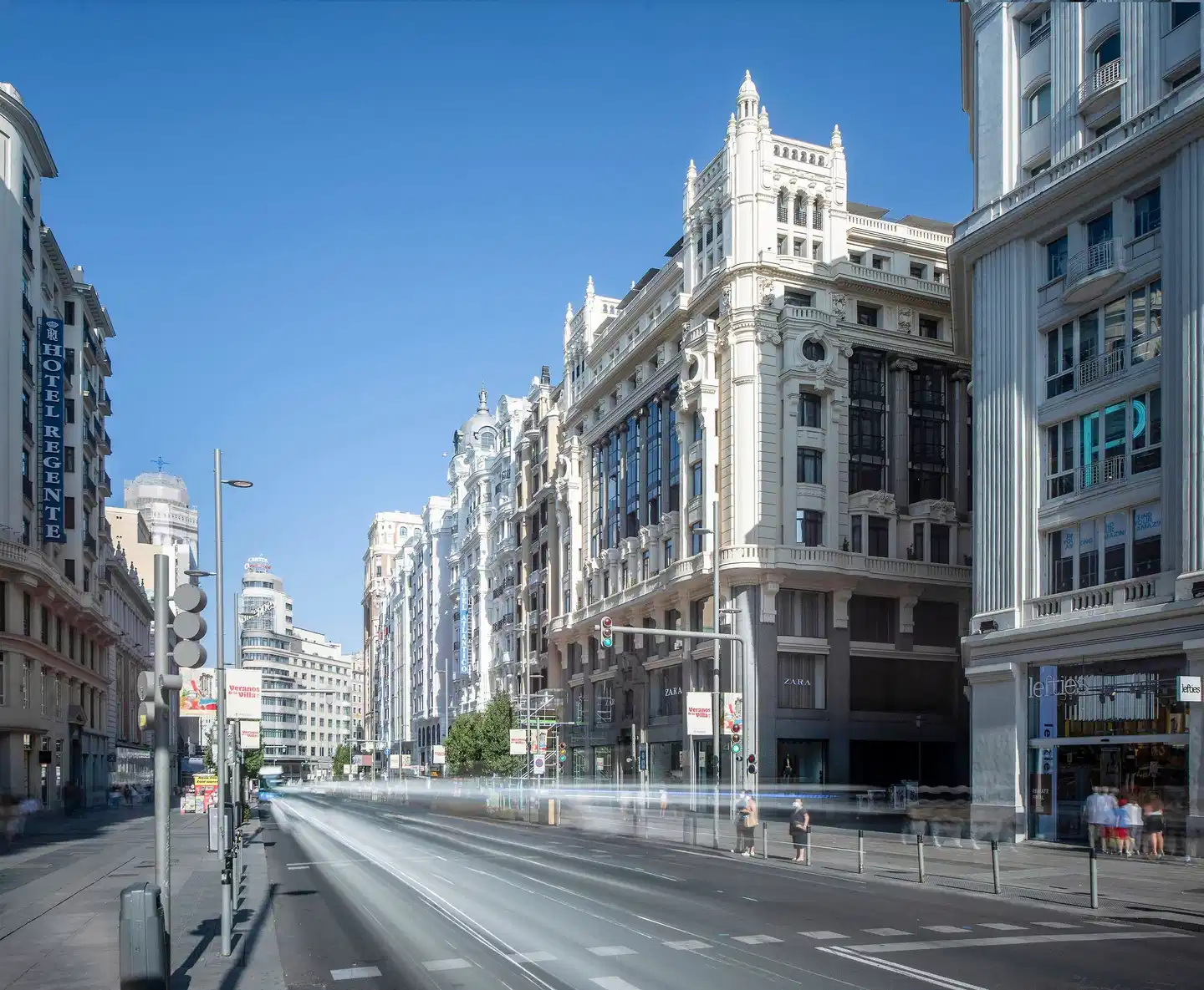 Innside Gran Via Aussenansicht