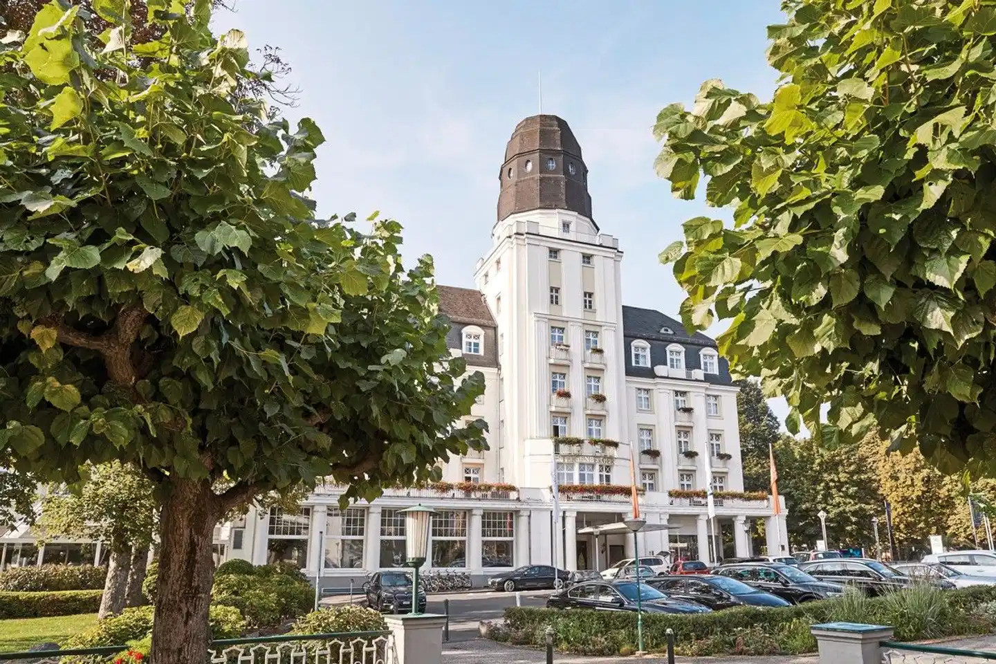 Steigenberger Hotel Bad Neuenahr Aussenansicht