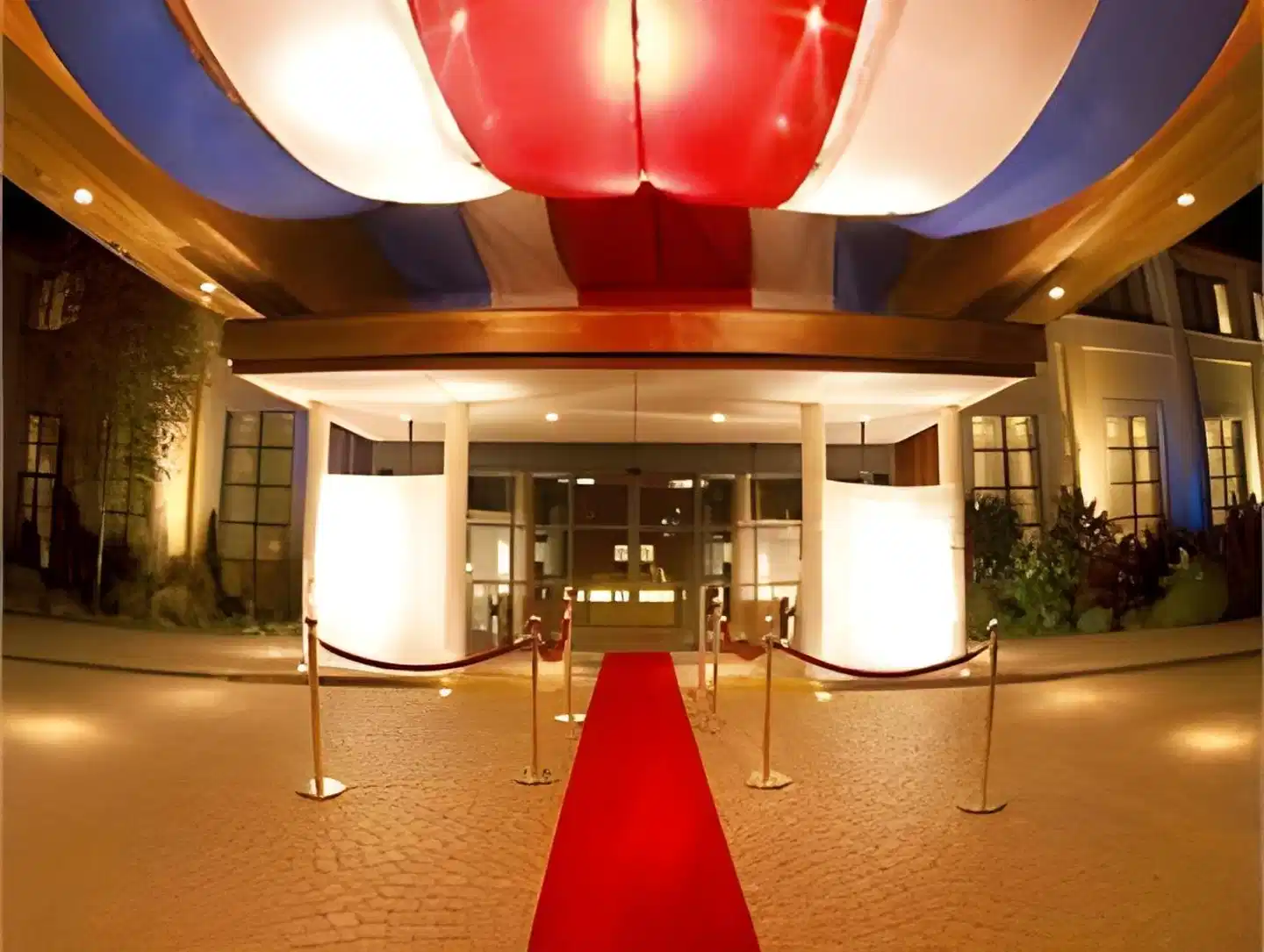 Druids Glen Hotel & Golf Resort Lobby