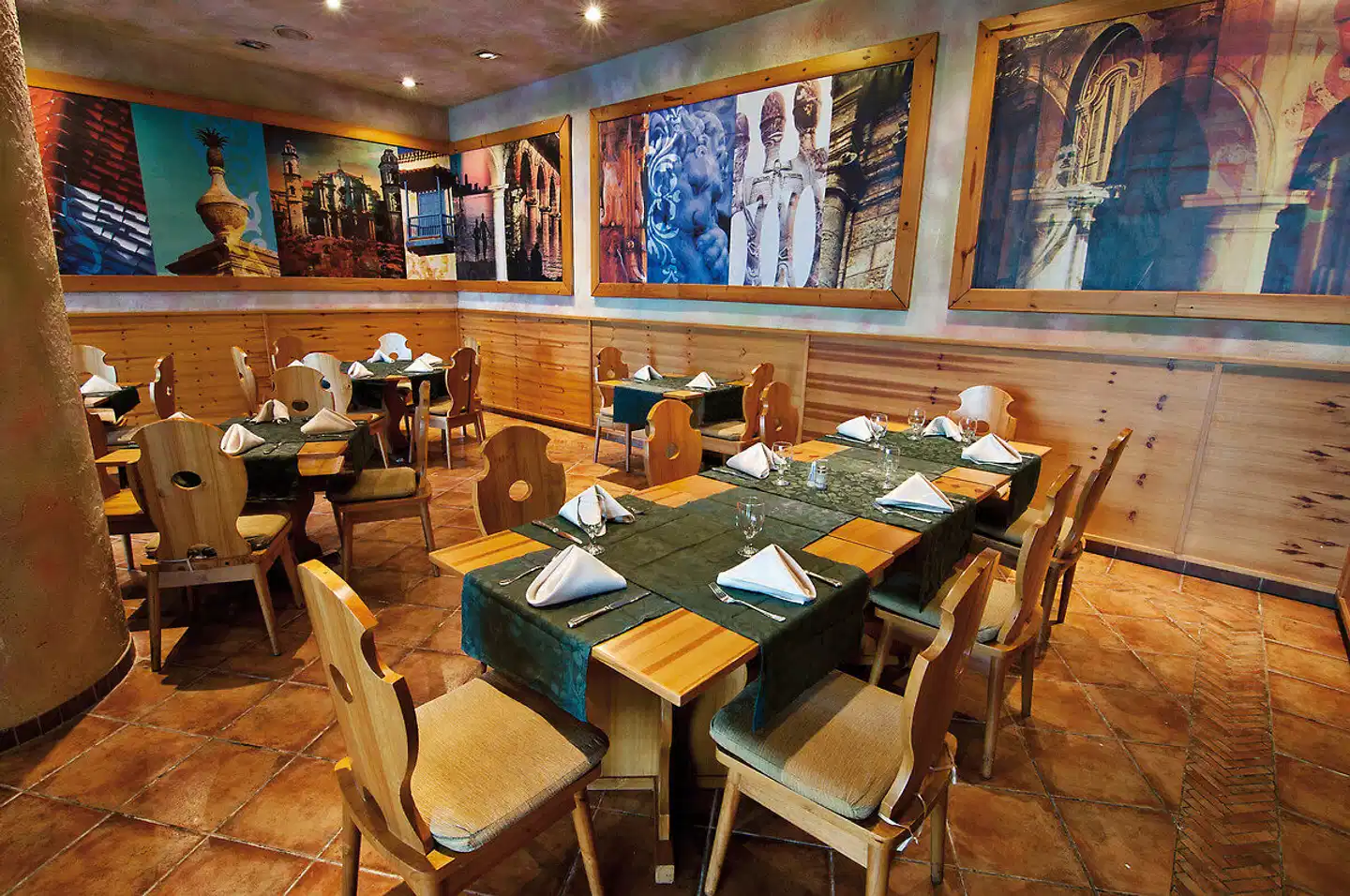 Aston Panorama Restaurant