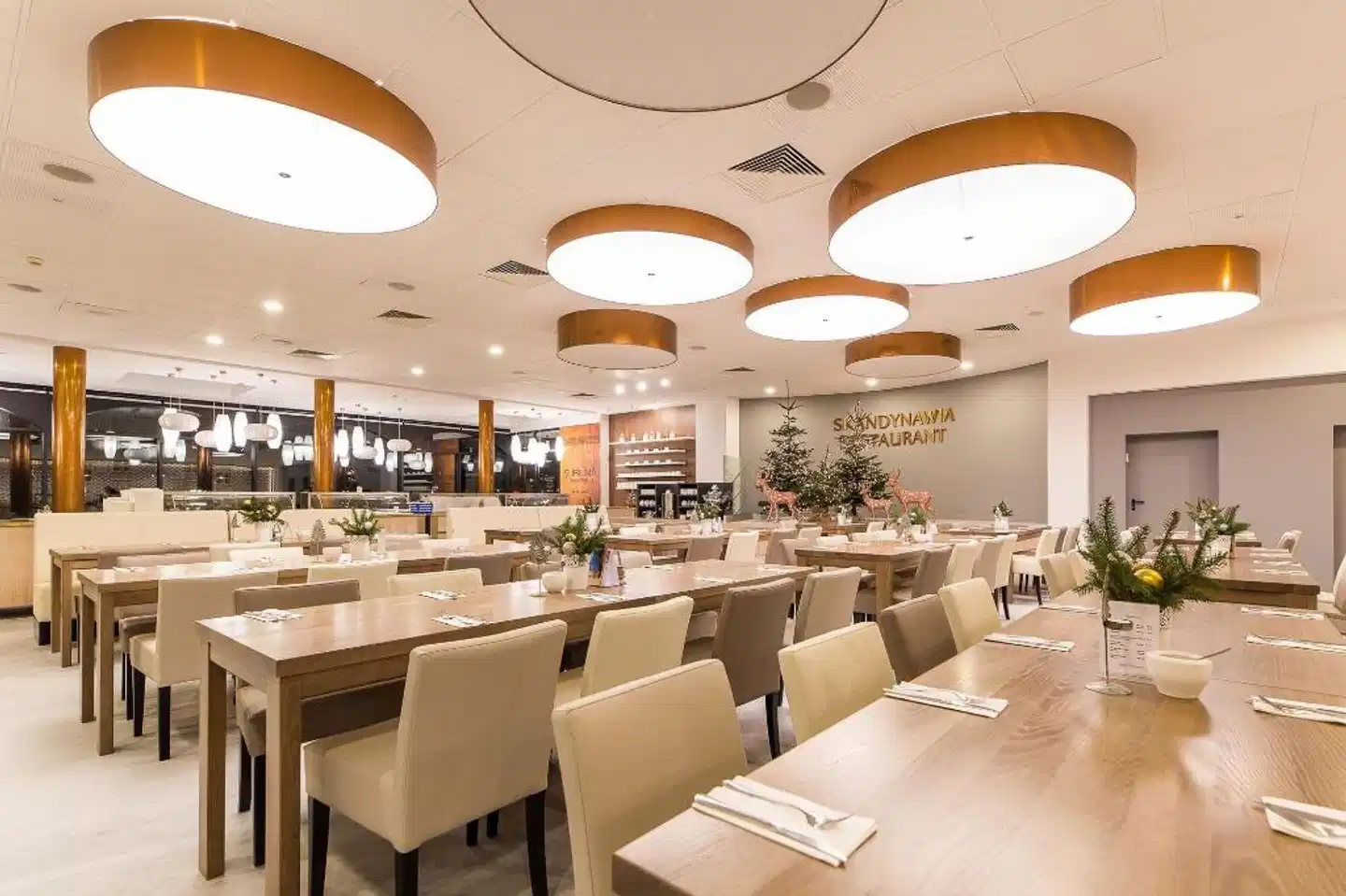 New Skanpol Restaurant