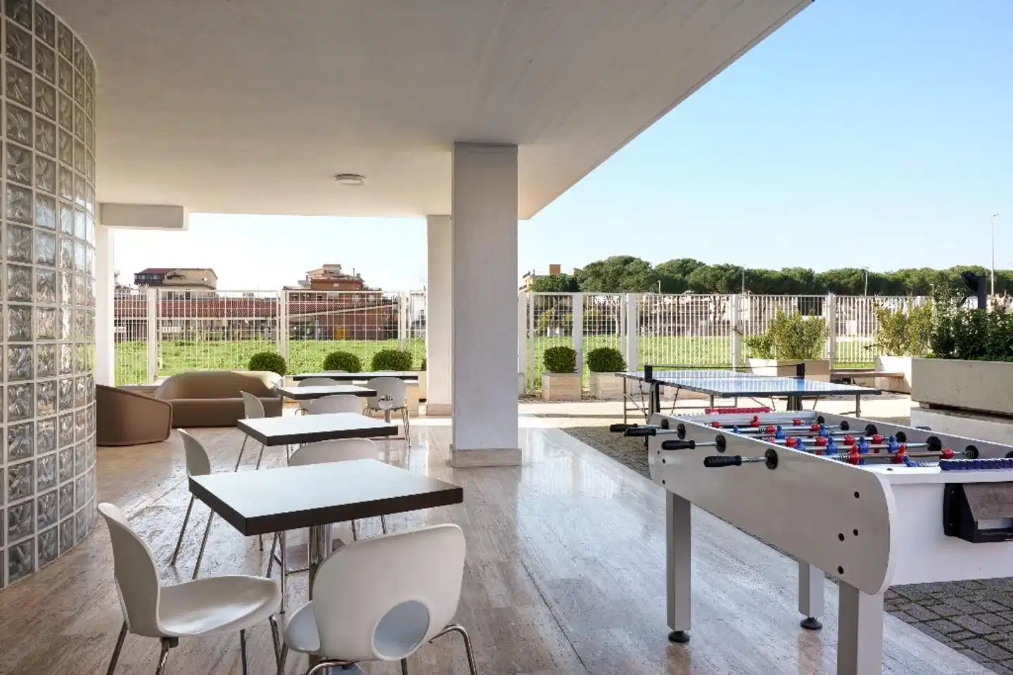 Hotel Roma Tor Vergata Terrasse