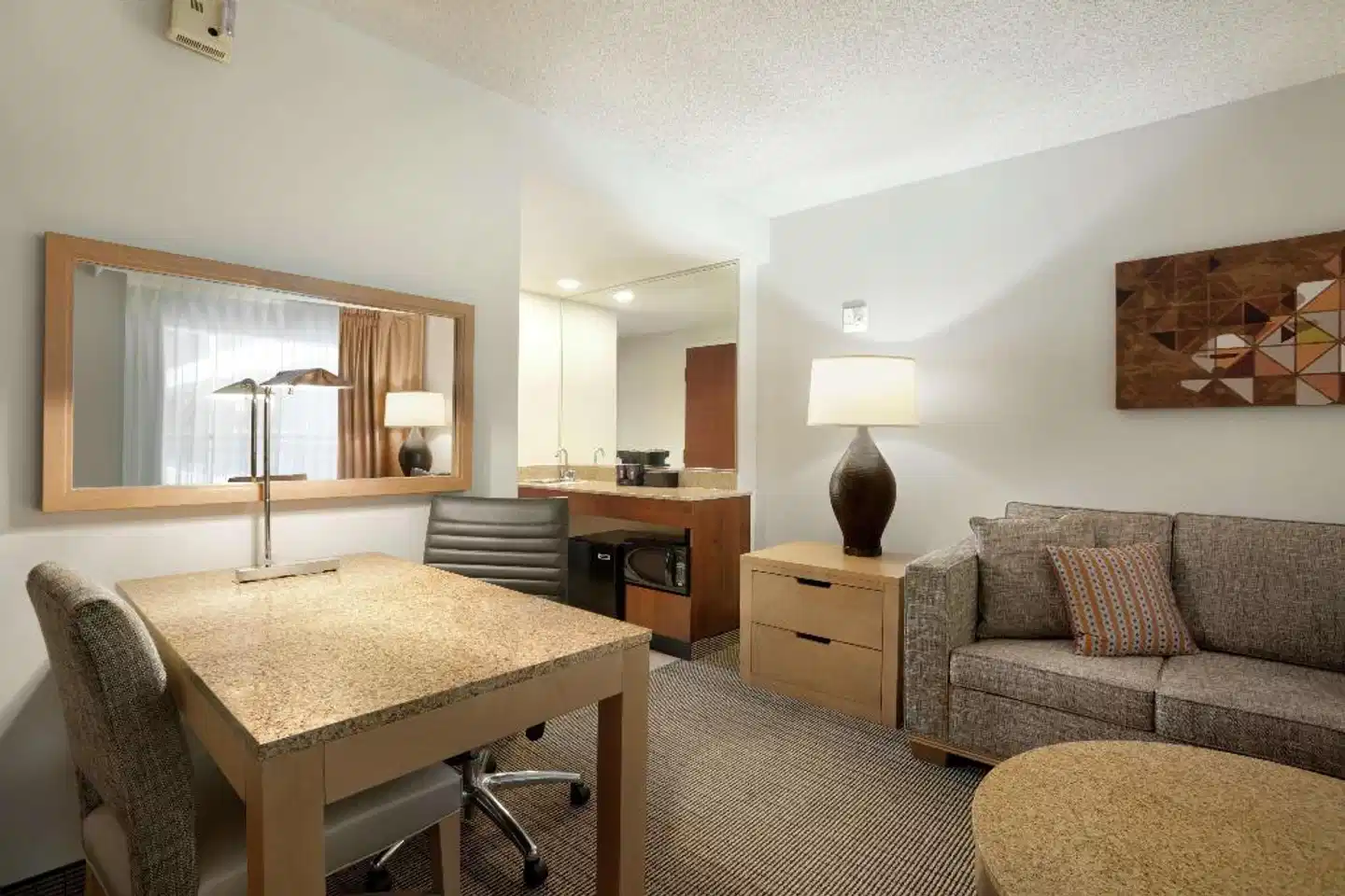 Embassy Suites by Hilton Denver International Airport Wohnbeispiel