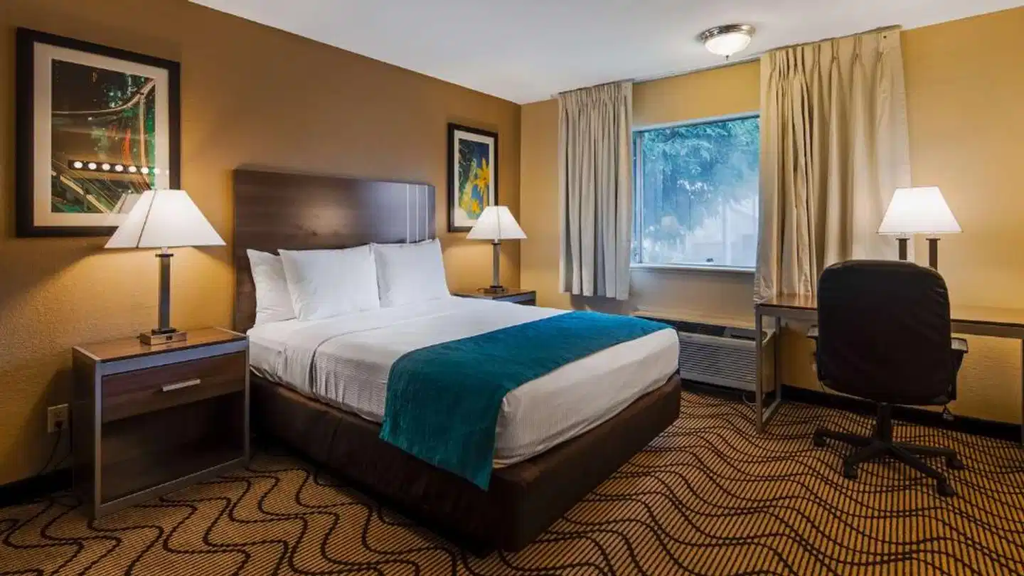 SureStay Plus Hotel by Best Western Sacramento North Wohnbeispiel