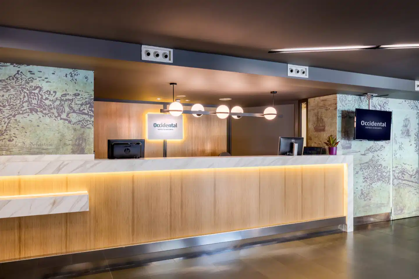 Occidental Cadiz Lobby