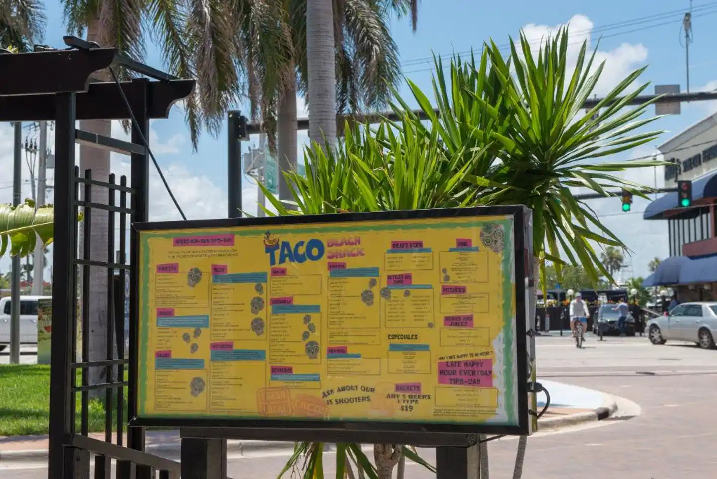 Hollywood Beach Suites, Hostel and Hotel Terrasse