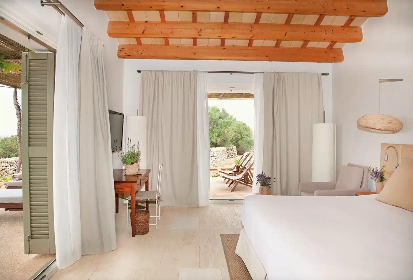 Finca Torralbenc ACCOMMODATION