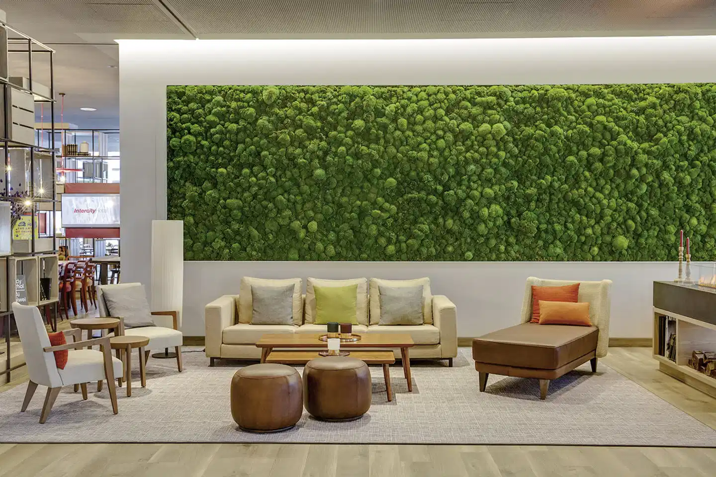 IntercityHotel Frankfurt Hauptbahnhof Süd Lobby