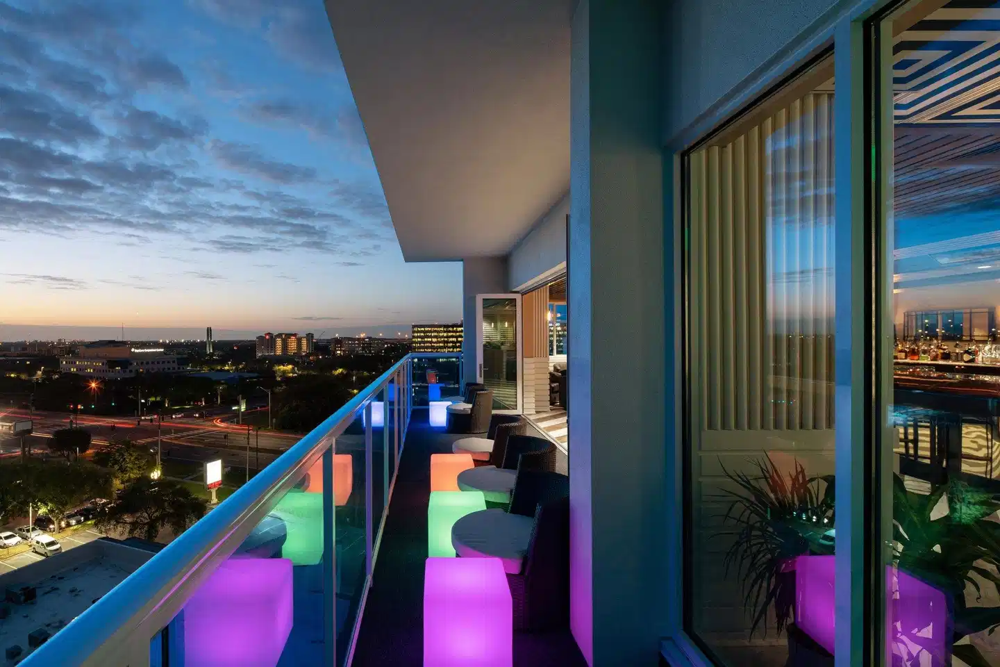 The Karol Hotel, St. Petersburg Clearwater, a Tribute Portfolio Hotel Bar