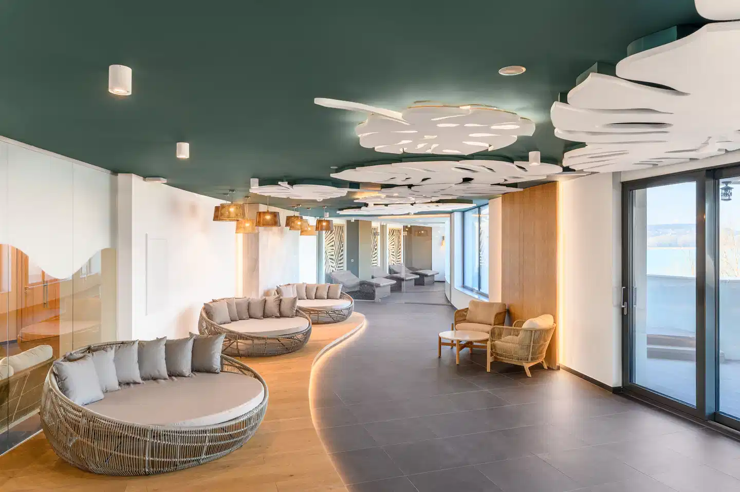 Mövenpick Balaland Resort Lake Balaton Lobby