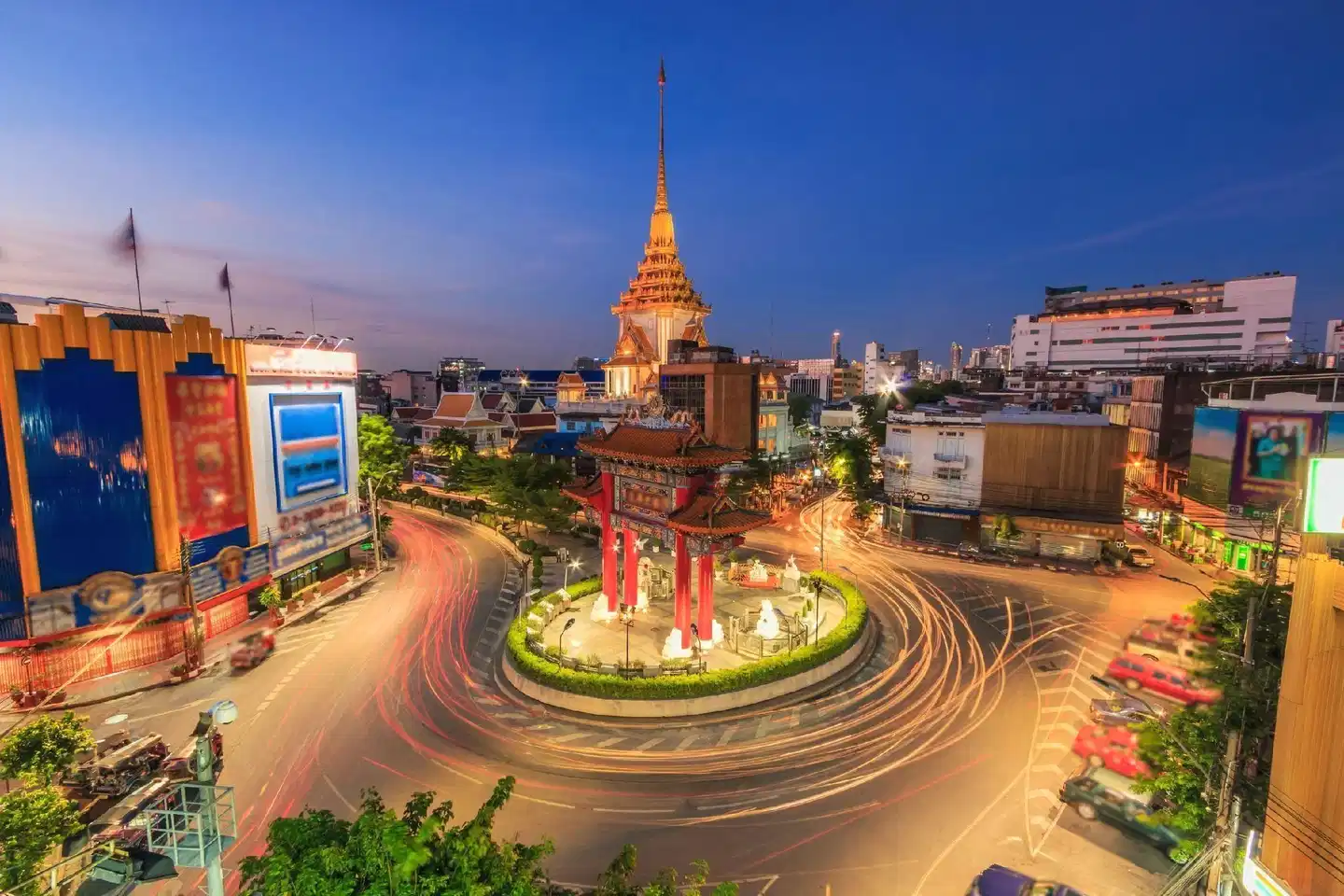 Hop Inn Bangkok Krung Thonburi Station Aussenansicht