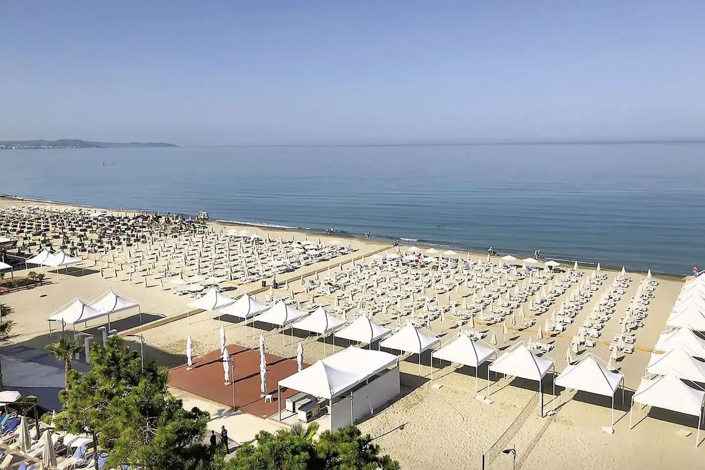 Grand Blue Fafa Resort BEACH