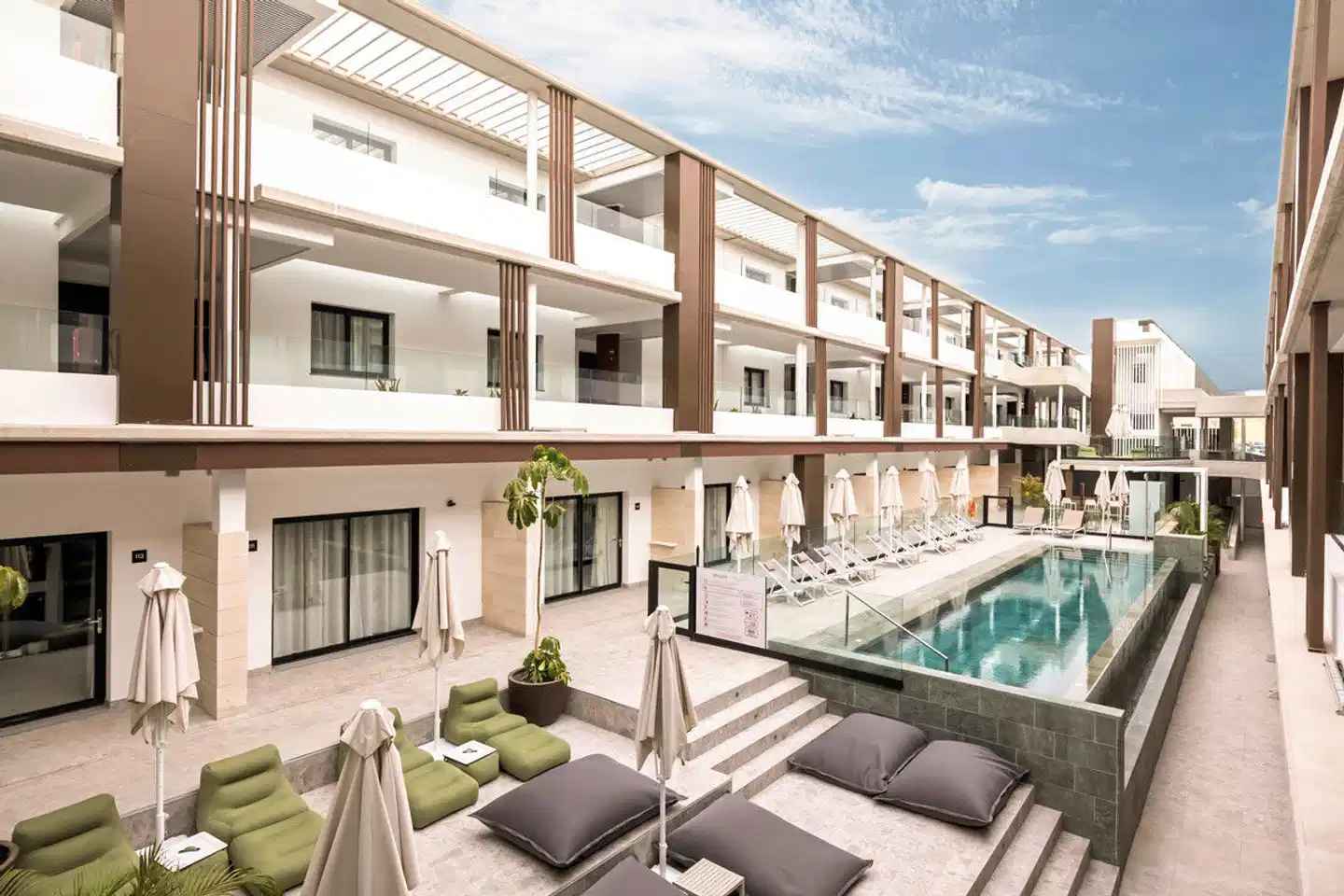 Coral Cotillo Reef POOL