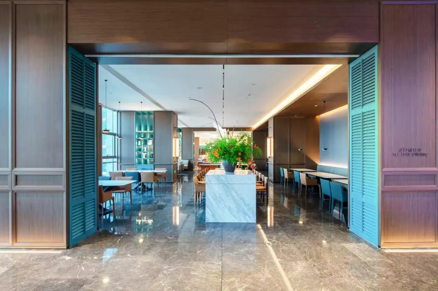 Novotel Shanghai Lingang Lobby