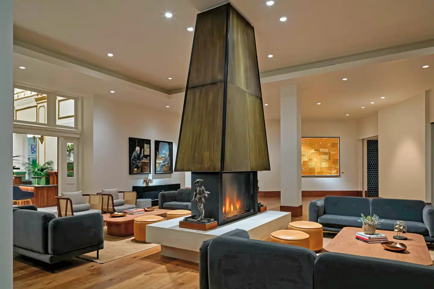 Asher Adams, Autograph Collection Lobby