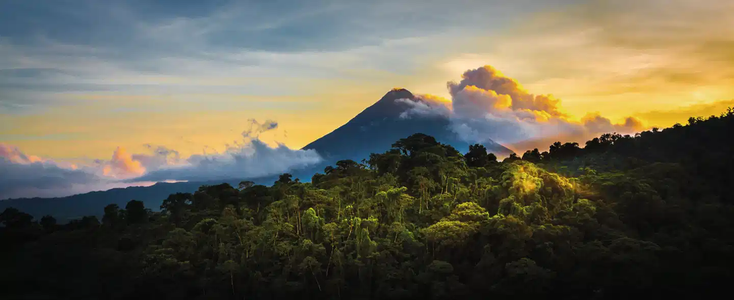 Costa Rica Rundreise & Baden Landschaft
