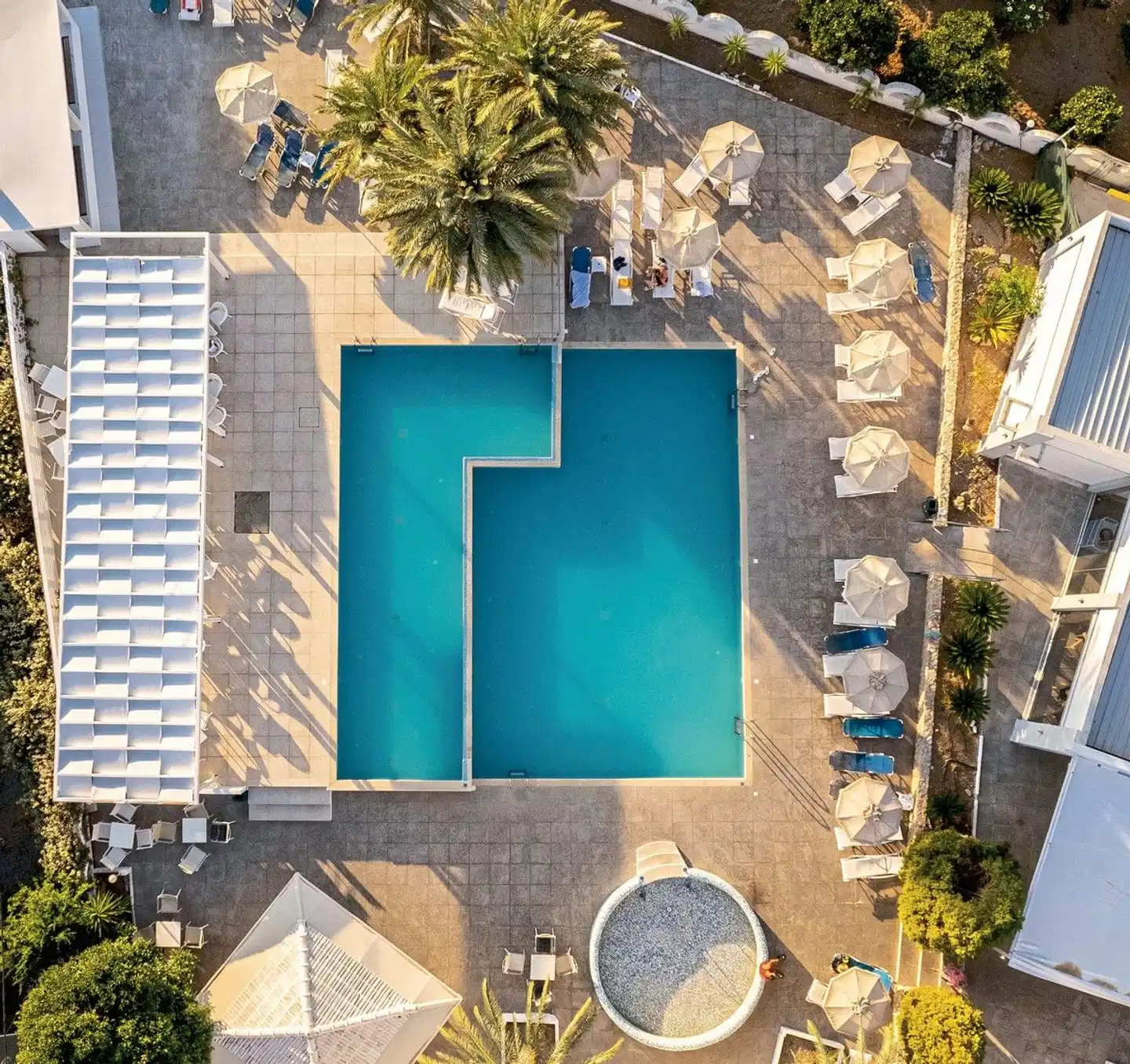 Pefkos Breeze Family Resort & Spa Aussenansicht