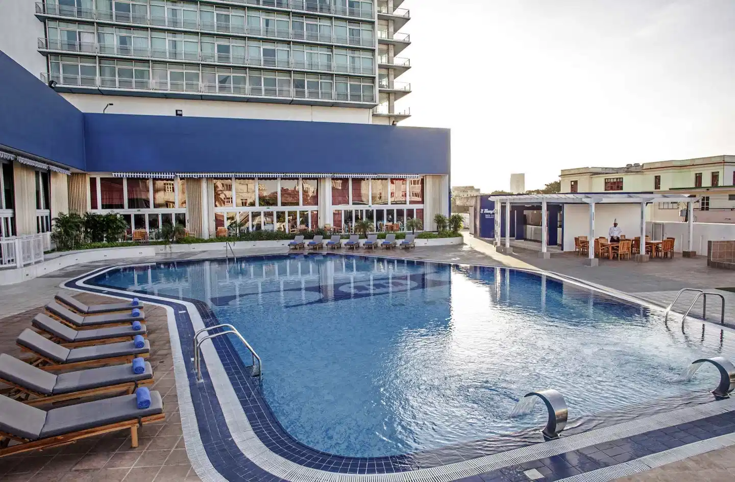 Tryp Habana Libre POOL