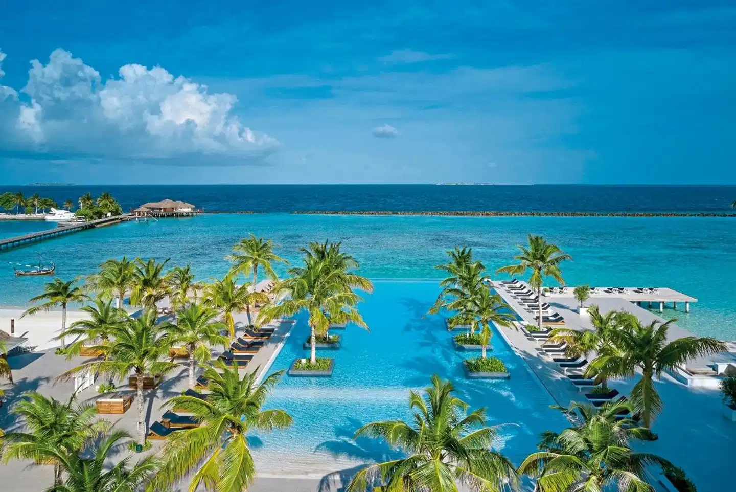 Villa Nautica Paradise Island Pool