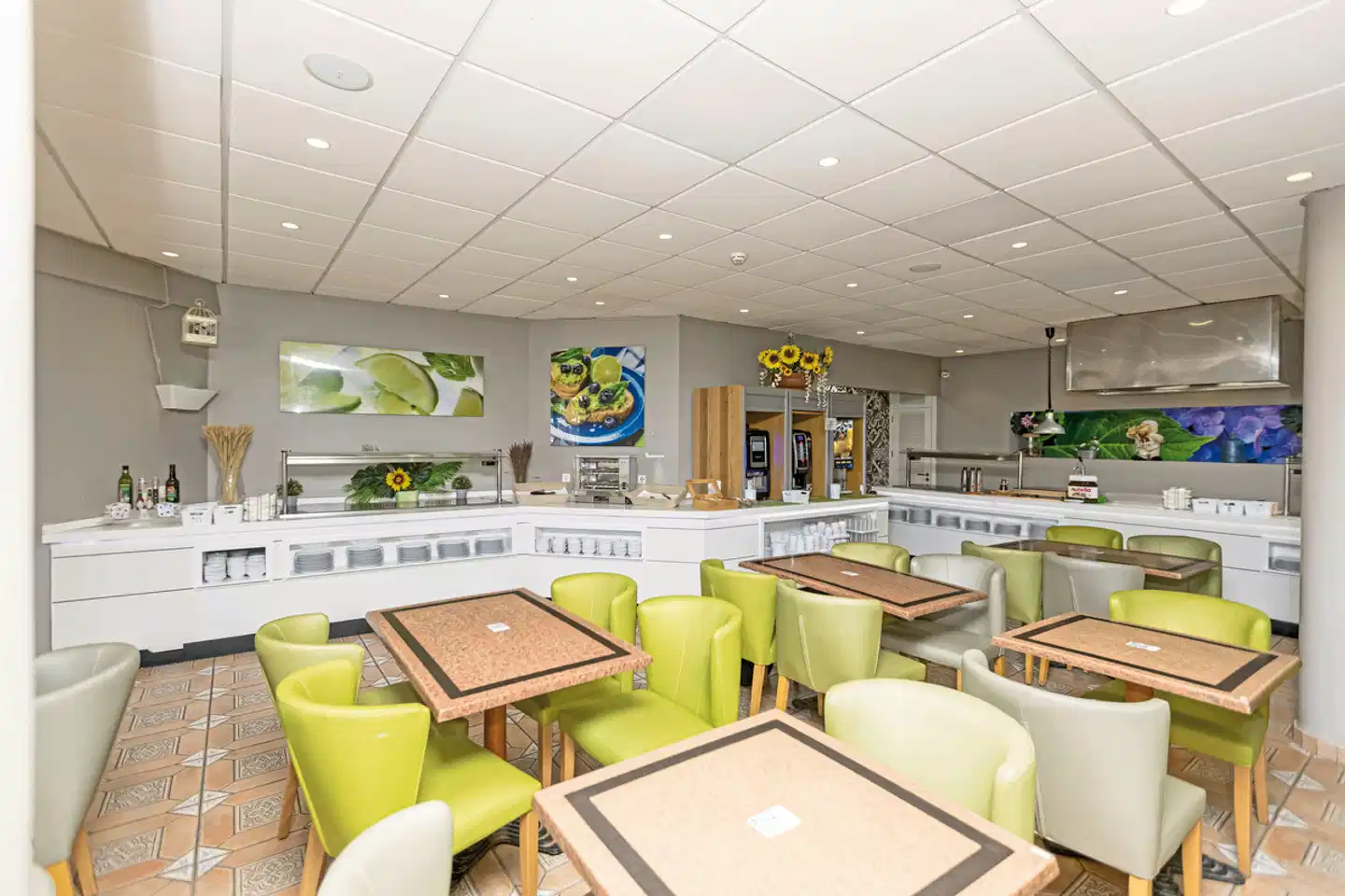 LIVVO Veril Playa Bar